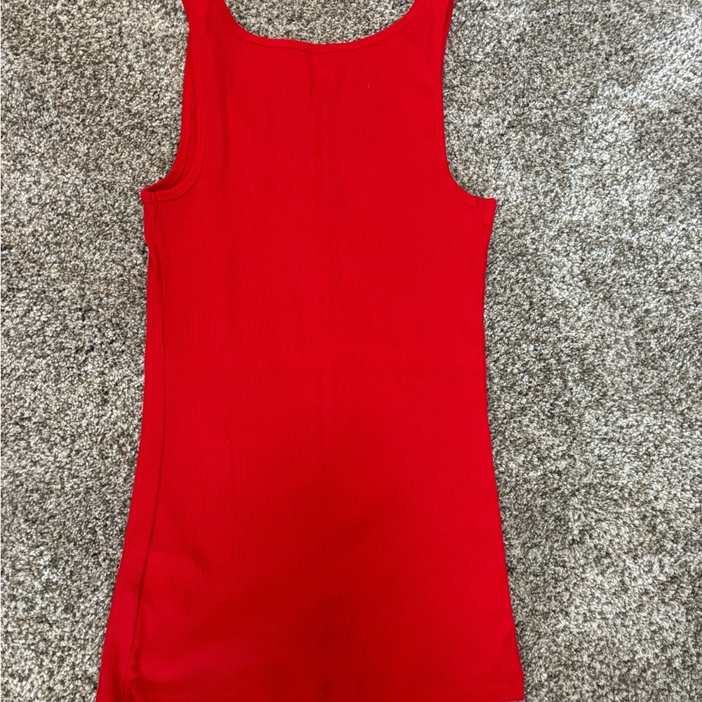 Old Navy Size L - Perfect Fitted Tank - NWOT - color is red - Picture 3 of 3